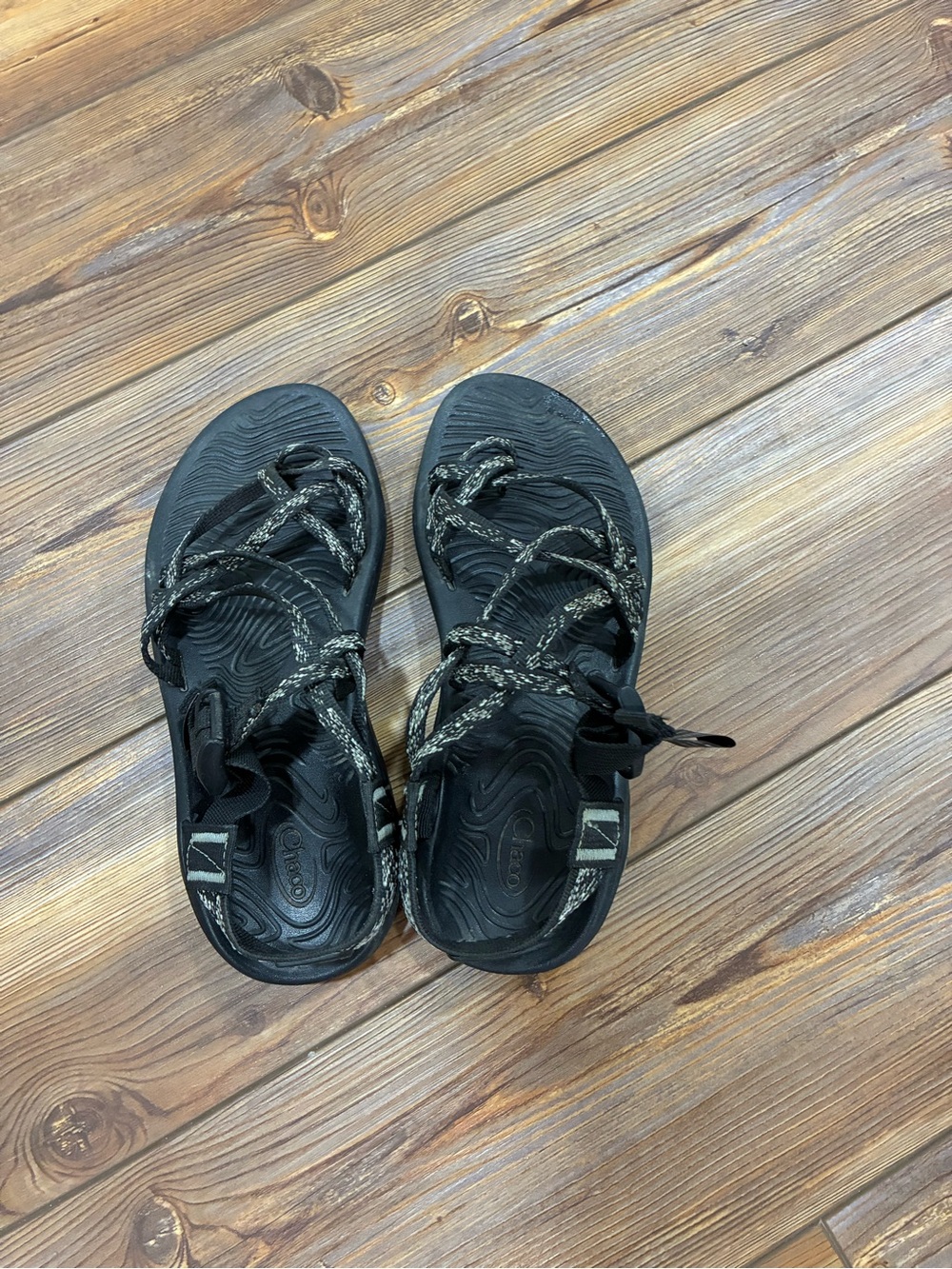 Black and white Women’s Chacos